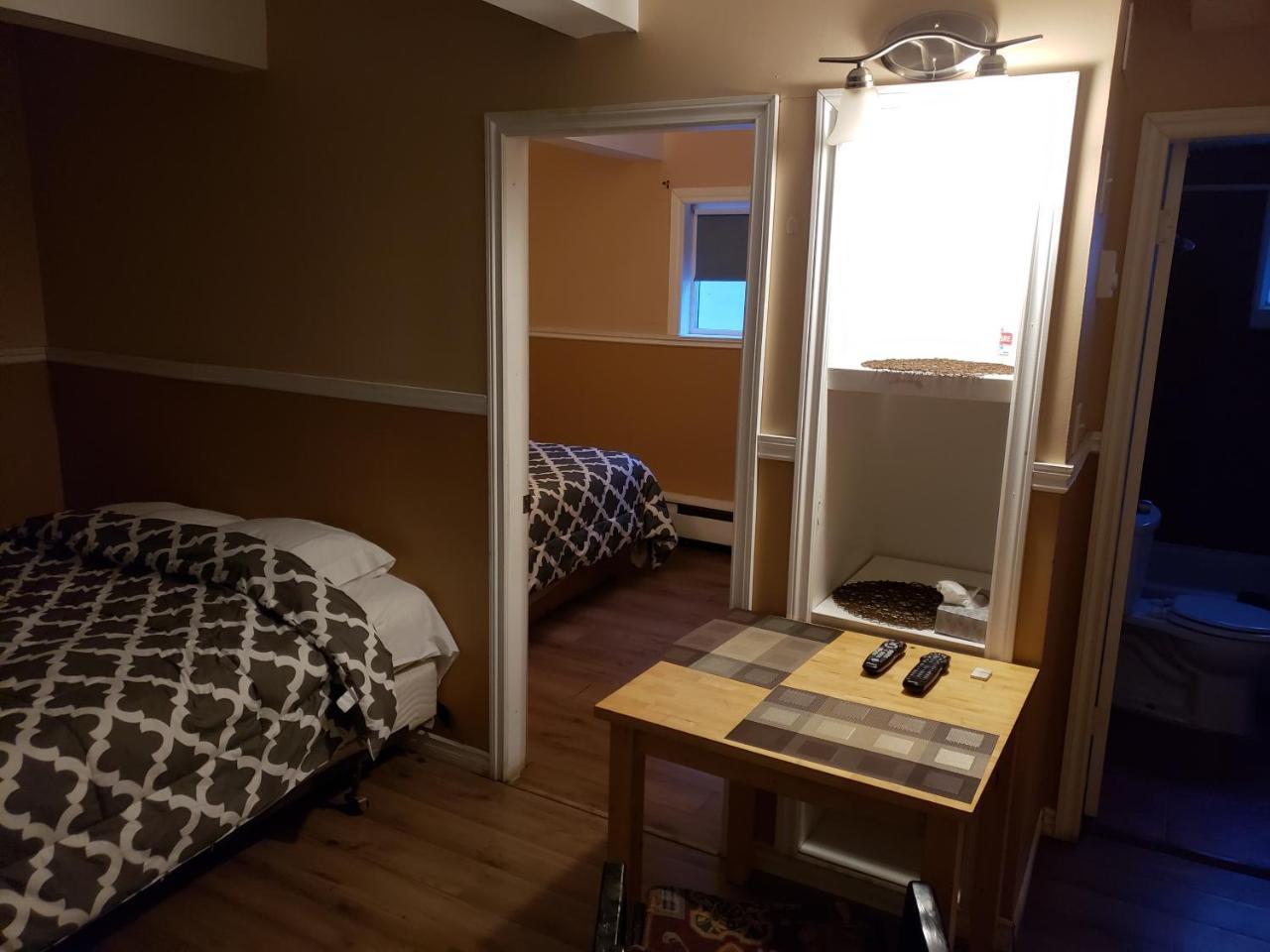 Caravan Motel Fort St. John Екстер'єр фото