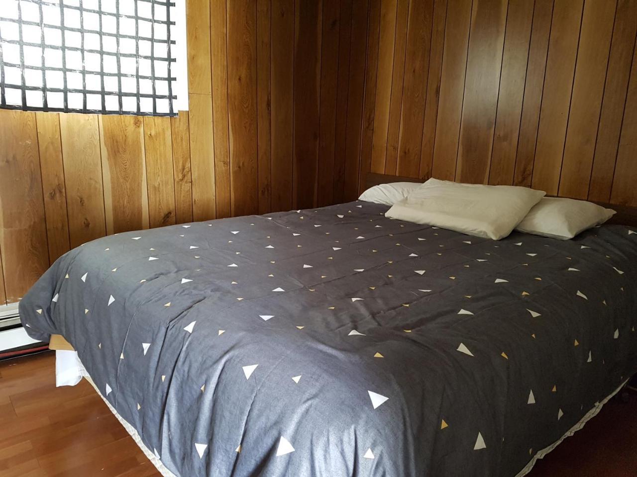 Caravan Motel Fort St. John Екстер'єр фото